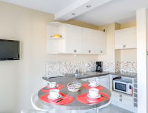 Op 400 m van zee: sfeervol appartement in Port Fréjus - thumbnail 6