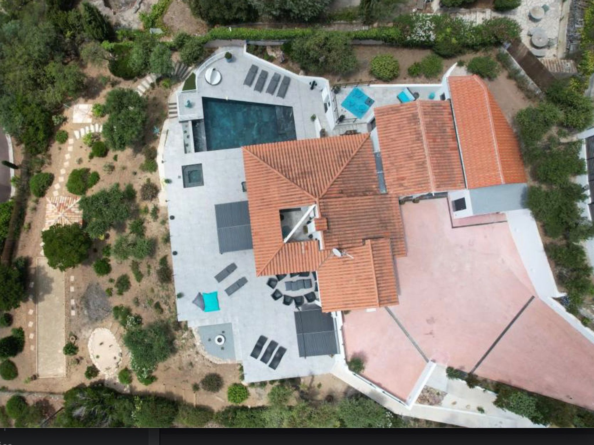 950m vom Meer, herrlicher MEERESBLICK, Pool, Jacuzzi-Dedans