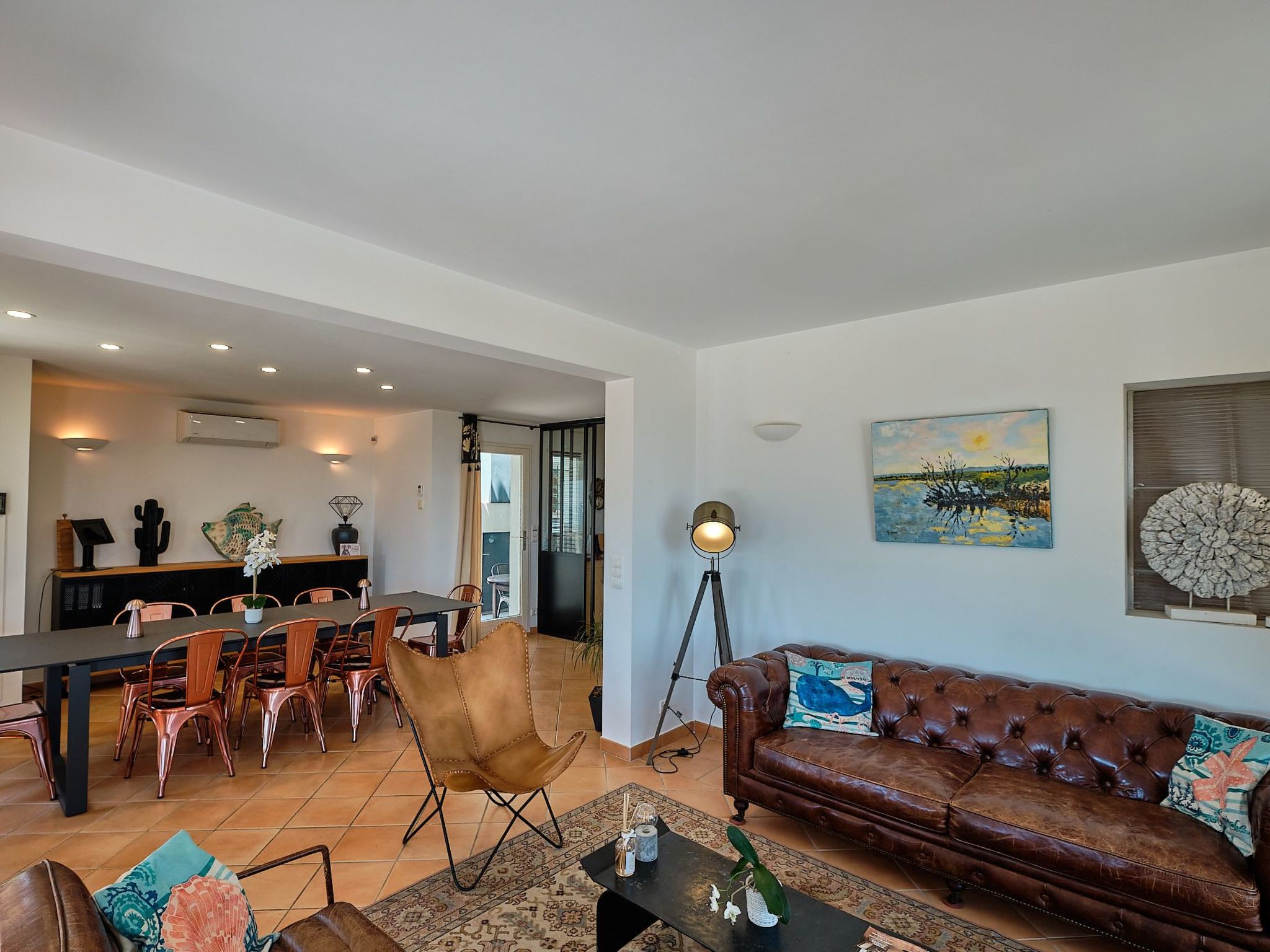 950m vom Meer, herrlicher MEERESBLICK, Pool, Jacuzzi-Dedans