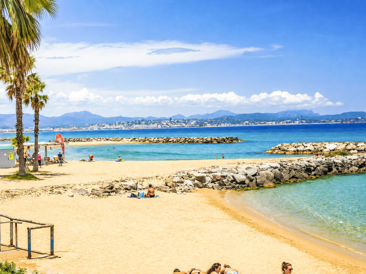  - Fréjus