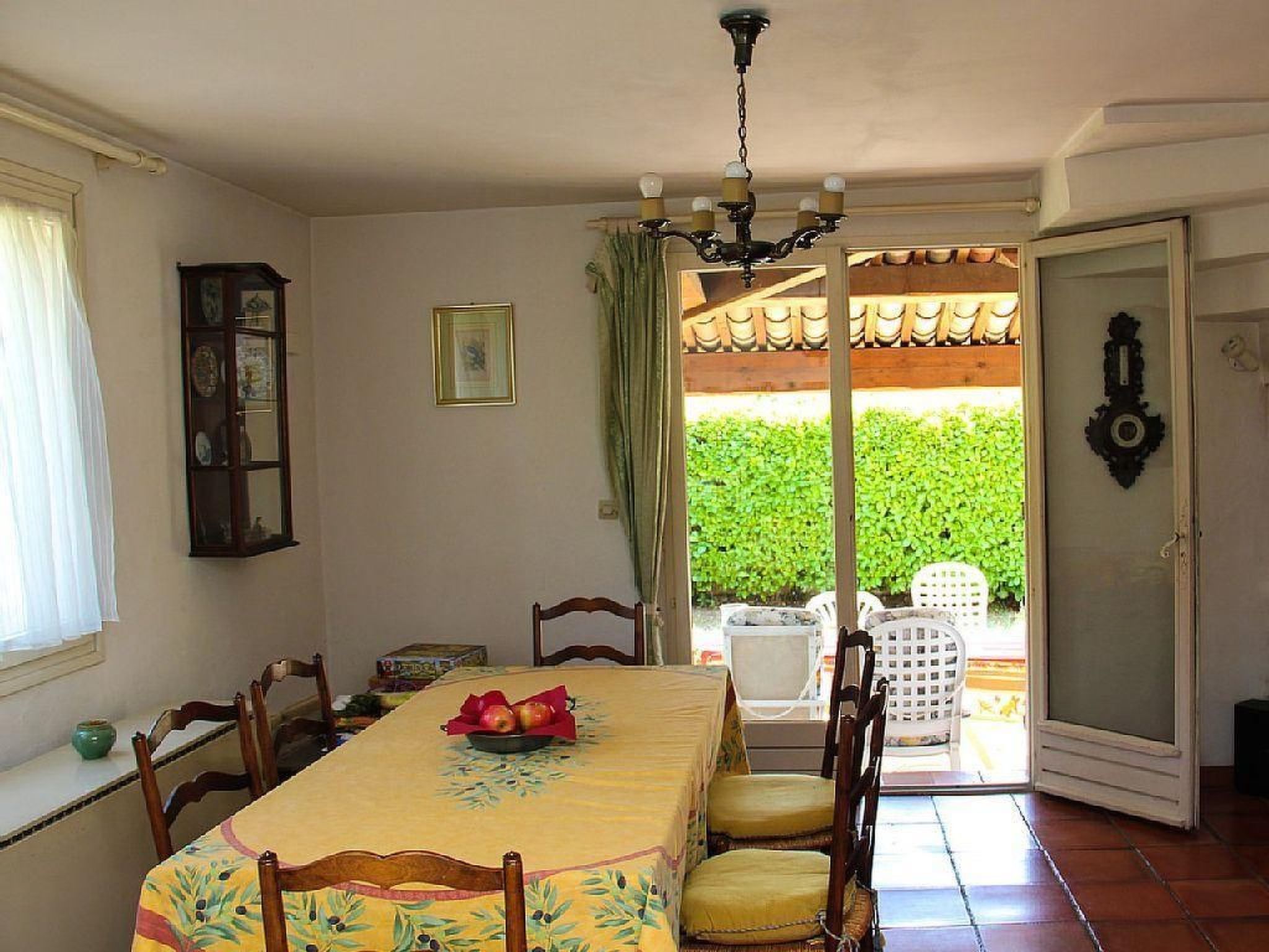 Photo of Idyllisches Ferienhaus mit Pool