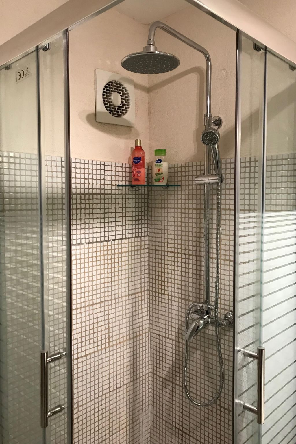 Erdgeschoss der Villa du Pébrier Côte d'Azur Saint Aygulf-Inside