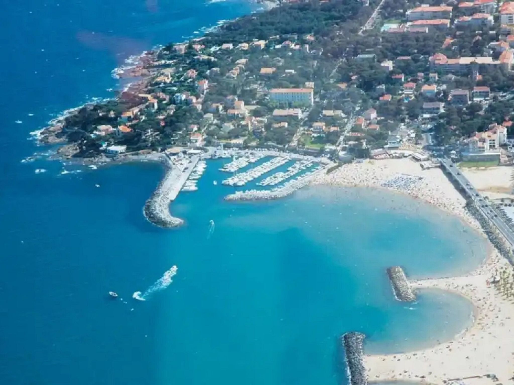 Erdgeschoss der Villa du Pébrier Côte d'Azur Saint Aygulf-Inside