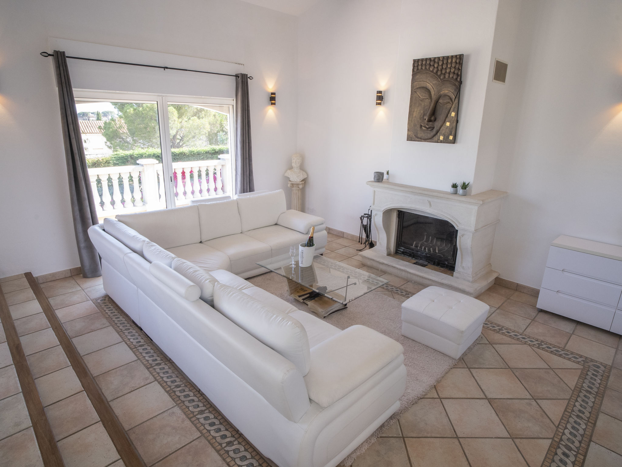 Traumhafte Villa mit 5 Sternen ausgezeichnet-Image-tags.info