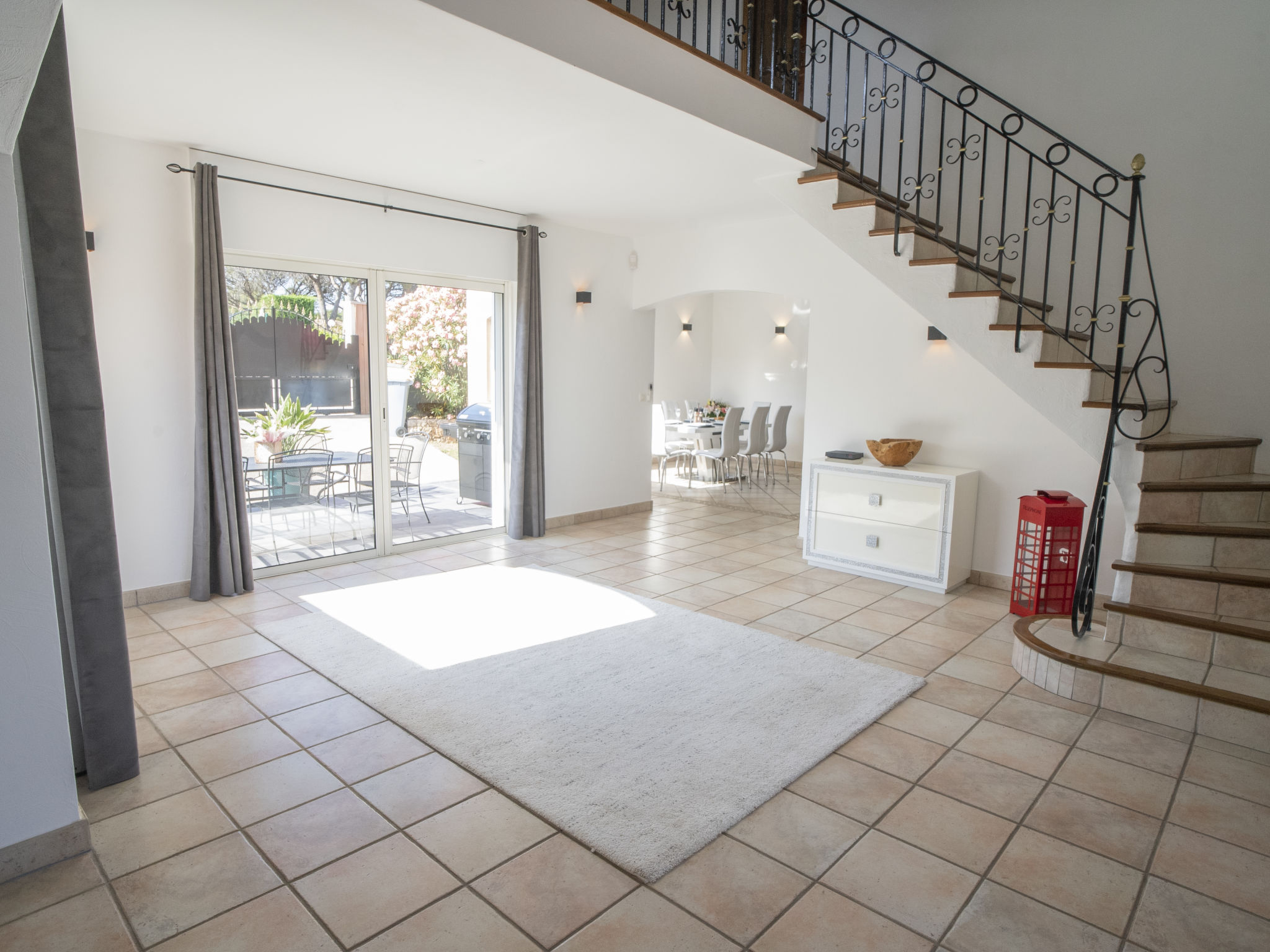 Traumhafte Villa mit 5 Sternen ausgezeichnet-Image-tags.info