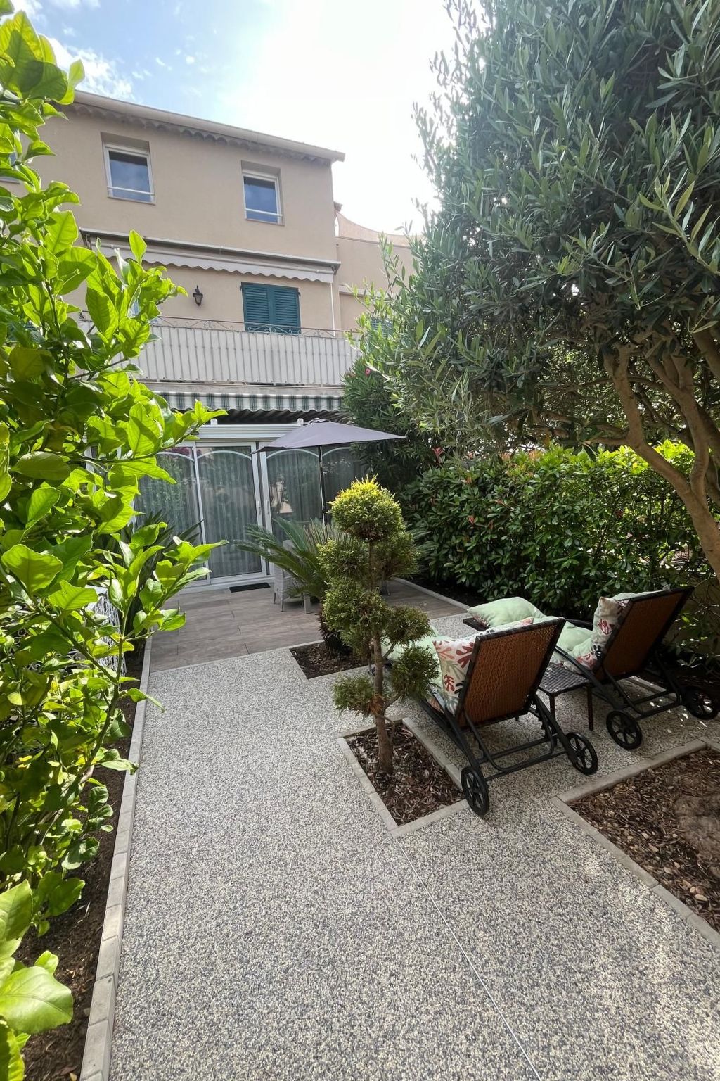 Côte d'Azur in Port Fréjus Rez de Jardin 65m2-Image-tags.info