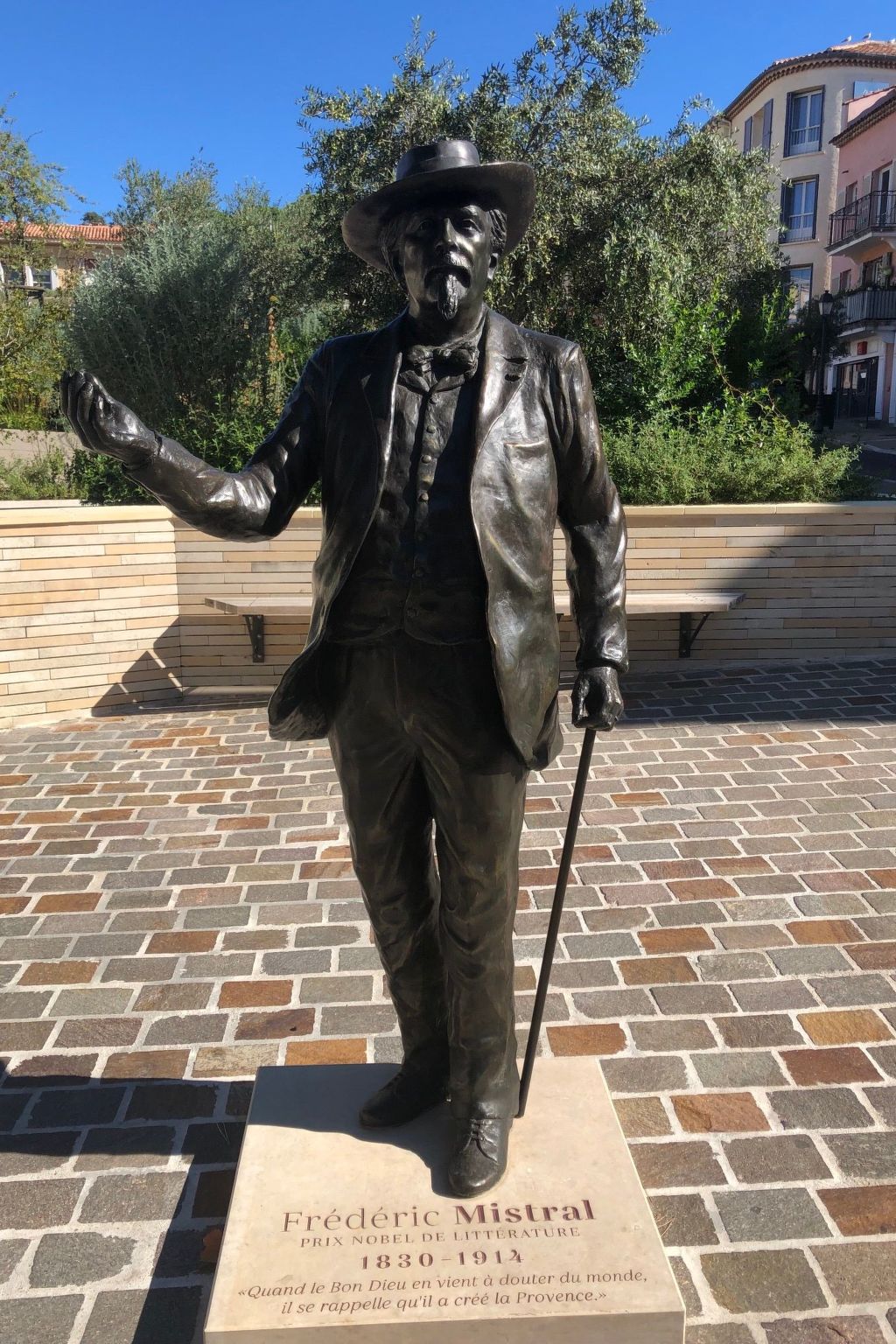 Côte d'Azur in Port Fréjus Rez de Jardin 65m2-Image-tags.info