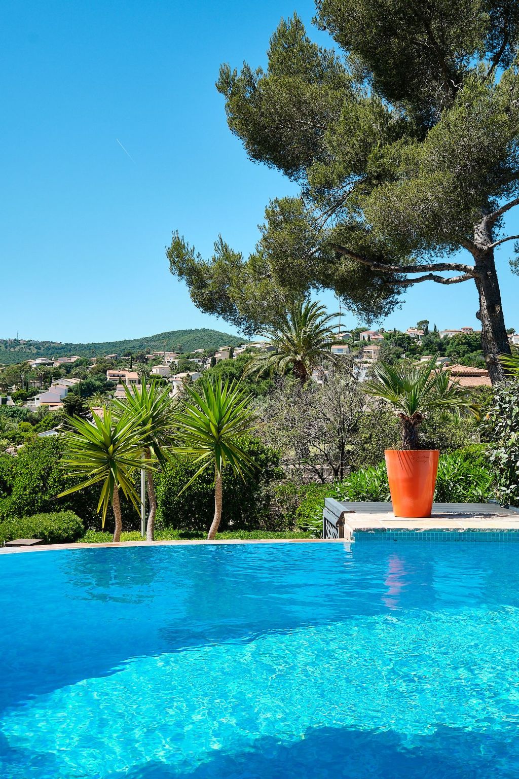 Herrliche Villa mit Meerblick, Pool, 400m vom Meer entfernt-Drinnen