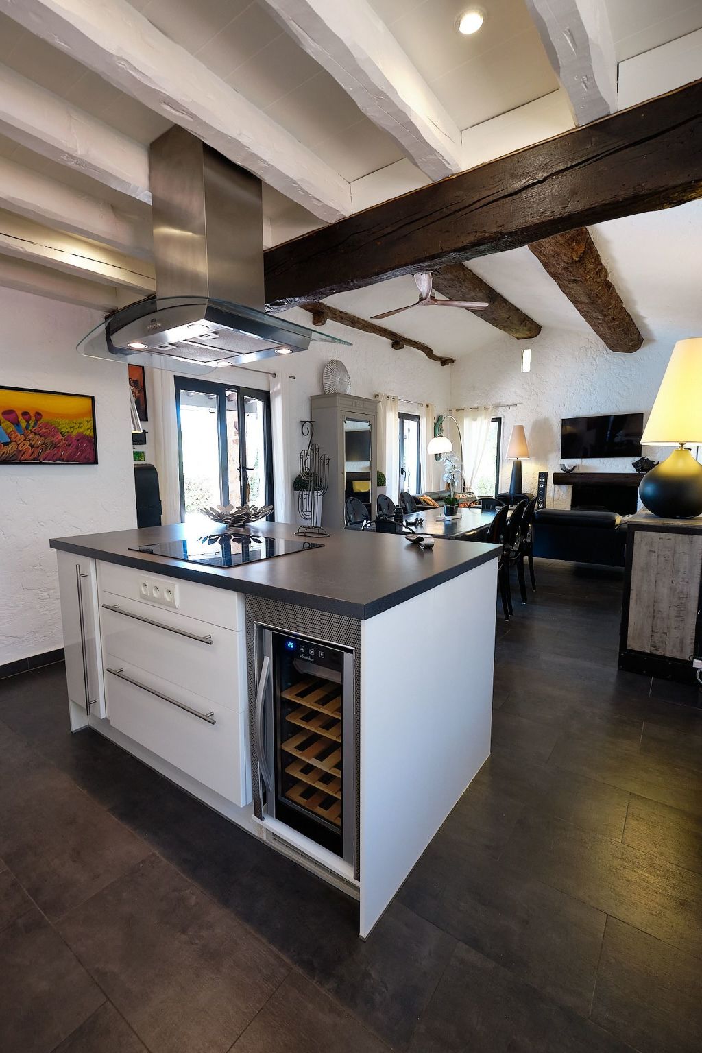 Herrliche Villa mit Meerblick, Pool, 400m vom Meer entfernt-Drinnen