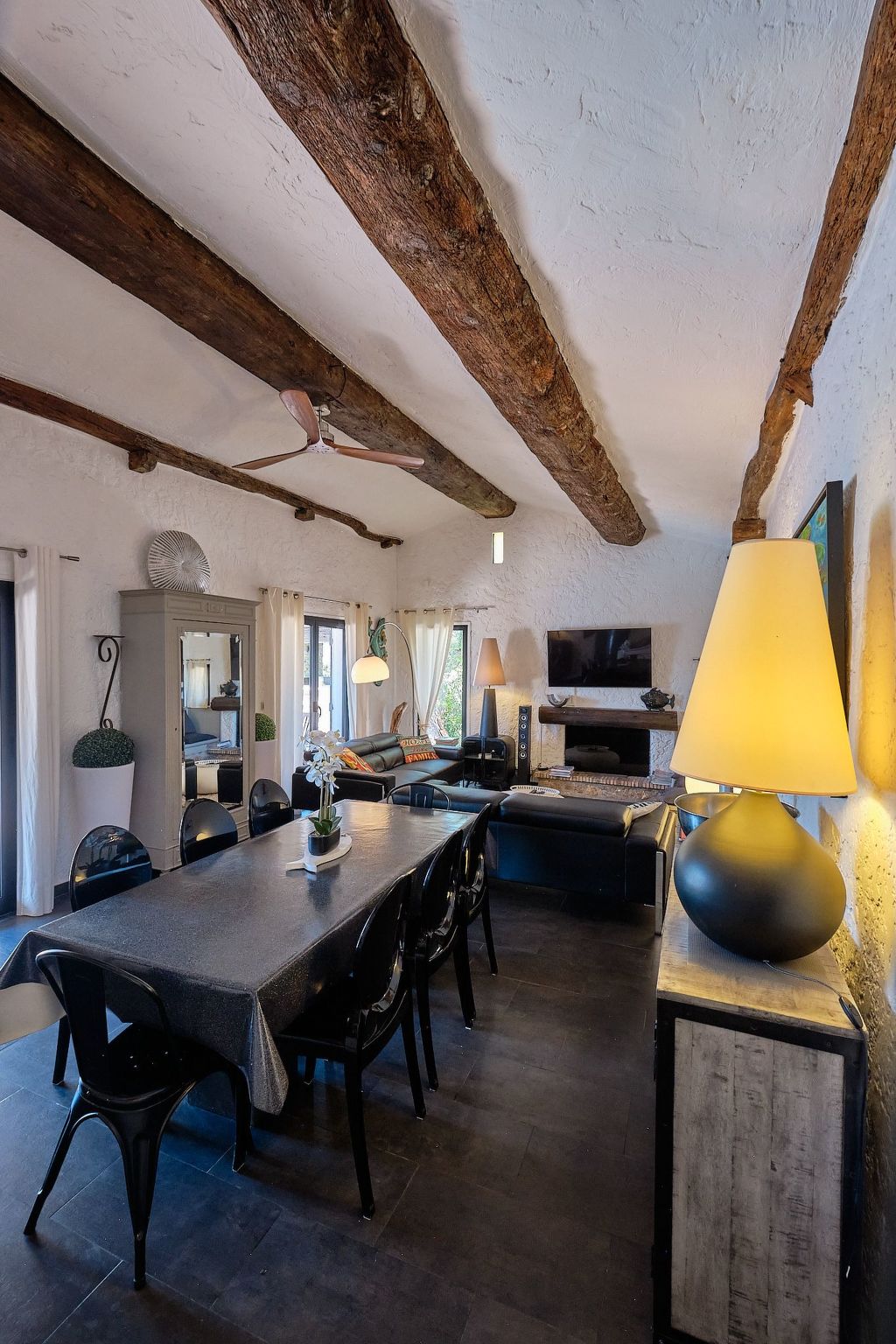 Herrliche Villa mit Meerblick, Pool, 400m vom Meer entfernt-Drinnen