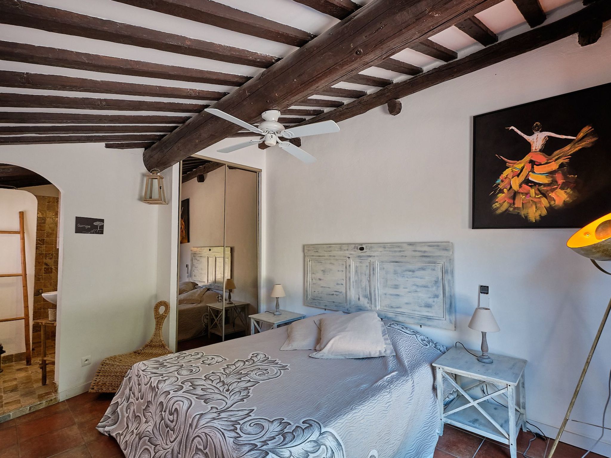 Herrliche Villa mit Meerblick, Pool, 400m vom Meer entfernt-Drinnen