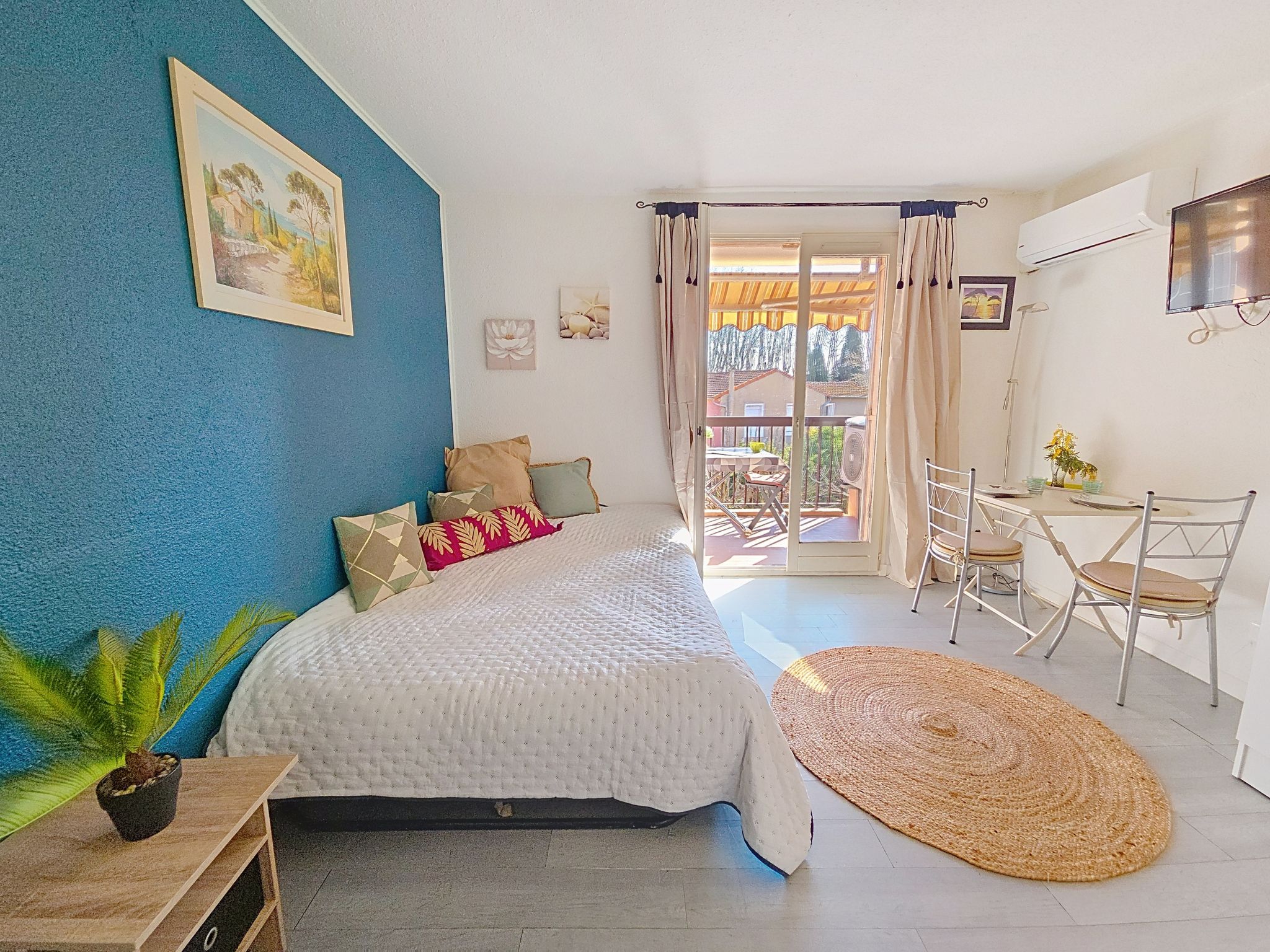 Photo of Les Flamants Roses