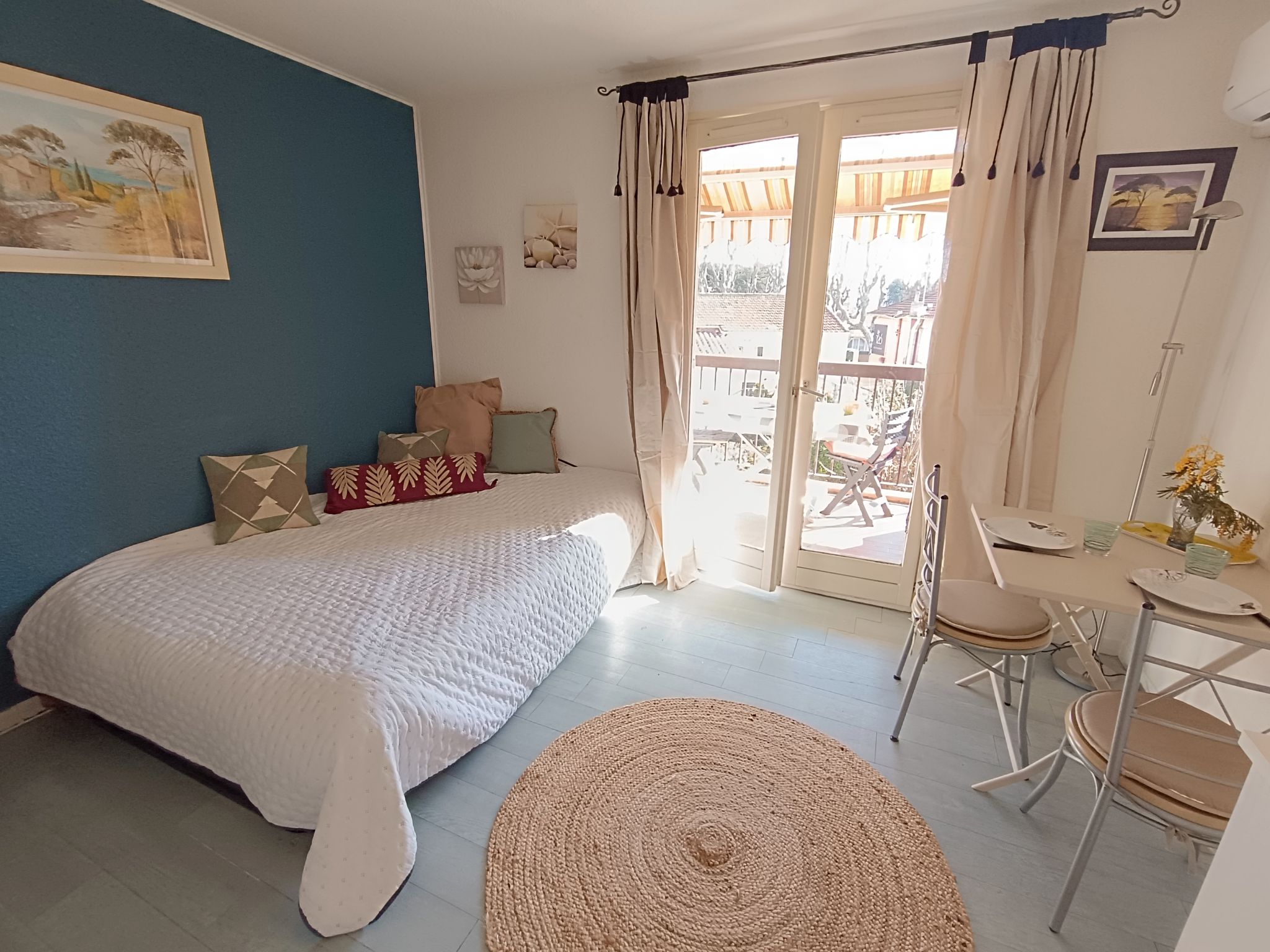 Photo of Les Flamants Roses