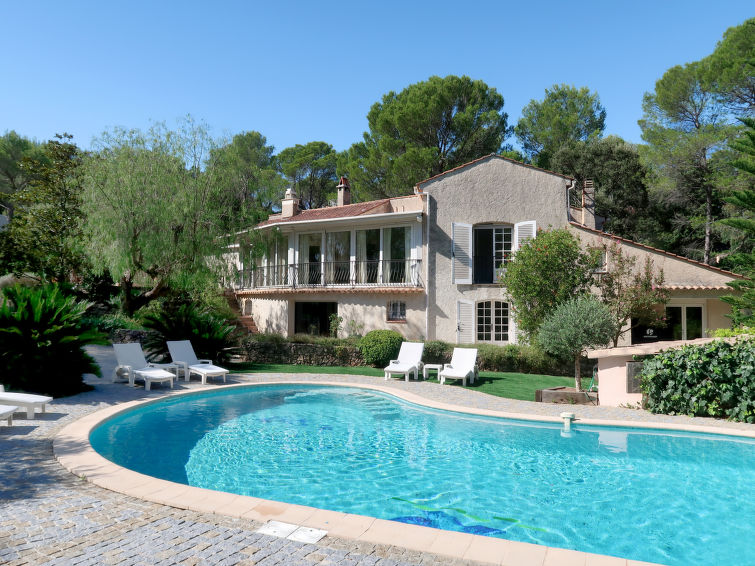 Le Murier Apartment in Fréjus