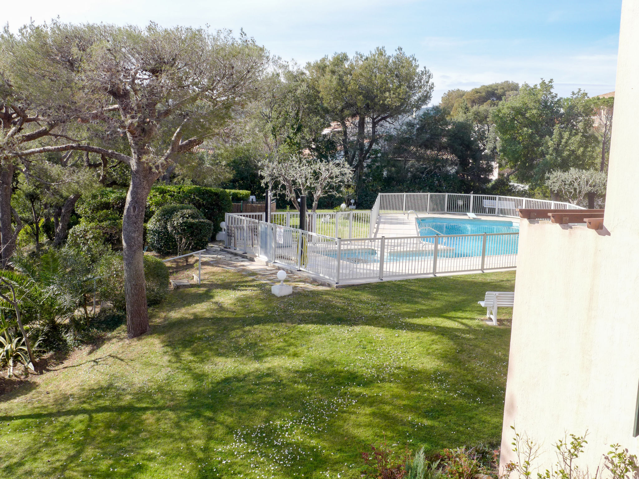 Appartement Les Caroubiers – Extérieur, photo 14 sur 39
