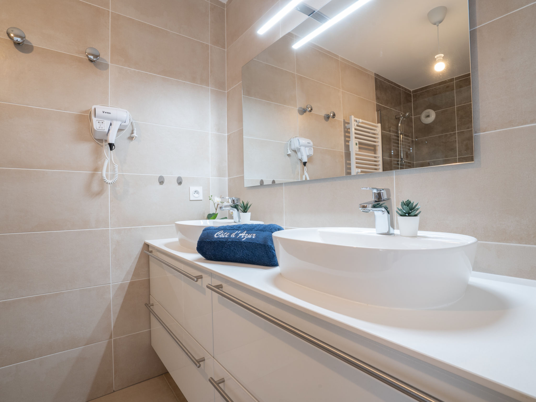 Appartement Le Diamanti – Salle de bains, photo 18 sur 42
