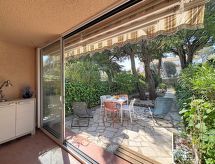 Knusse studio op 120 meter van het strand in Saint Aygulf - thumbnail 5