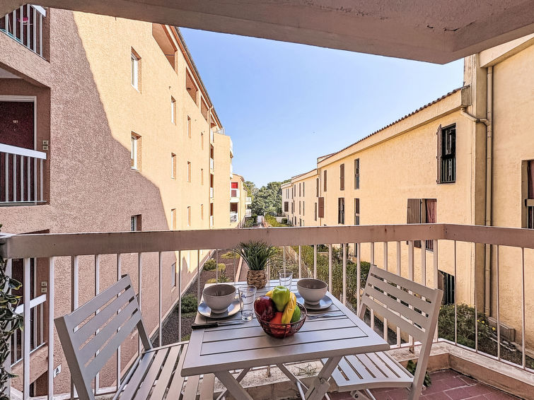 Op 350 m van zee: sfeervol appartement in Saint Aygulf · 2 pers. in Saint Aygulf