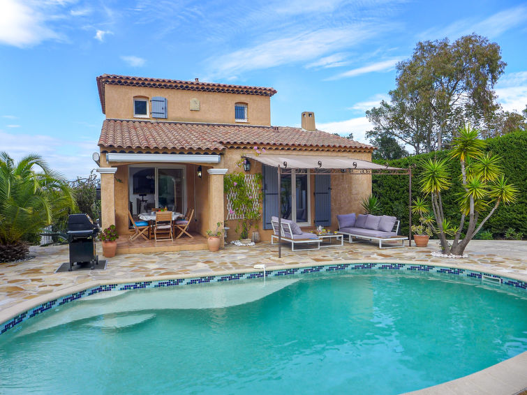Search and Stay destination Fréjus, Provence-Alpes-Côte d'Azur - France from AU$ 537. Les Galandos