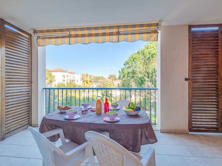 Search and Stay destination Fréjus, Provence-Alpes-Côte d'Azur - France from AU$ 216. Le Grand Parc