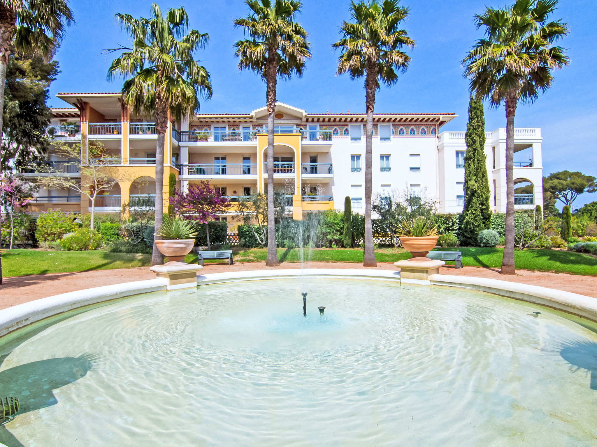 Le Grand Parc-Dehors