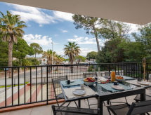 Le Cyrnos: Vakantieappartement op 70 meter van het strand in Saint Aygulf - thumbnail 1