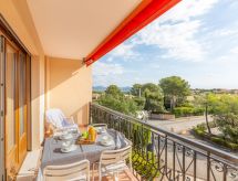 Op 800 m van het strand: Ruim appartement in Saint Aygulf - thumbnail 1