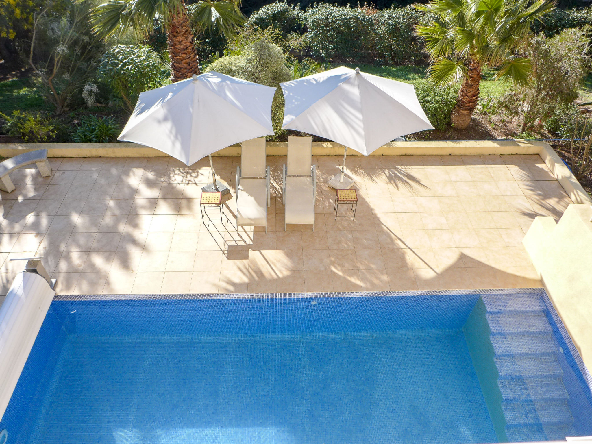 Appartement Le Corelly – Piscine extérieure, photo 18 sur 37