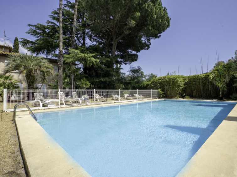 Search and Stay destination Fréjus, Provence-Alpes-Côte d'Azur - France from AU$ 434. Le Bouisset