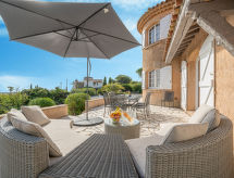 L'Escarpe des Arbousiers: Luxe villa met zwembad, 300m van zee, Côte d'Azur - thumbnail 2