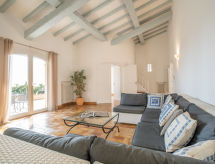 Ferienhaus L'Escarpe des Arbousiers