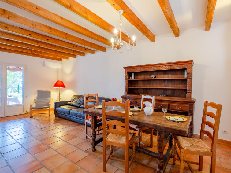Search and Stay destination Roquebrune-sur-Argens, Provence-Alpes-Côte d'Azur - France from AU$ 302. Domaine de Rochebrune