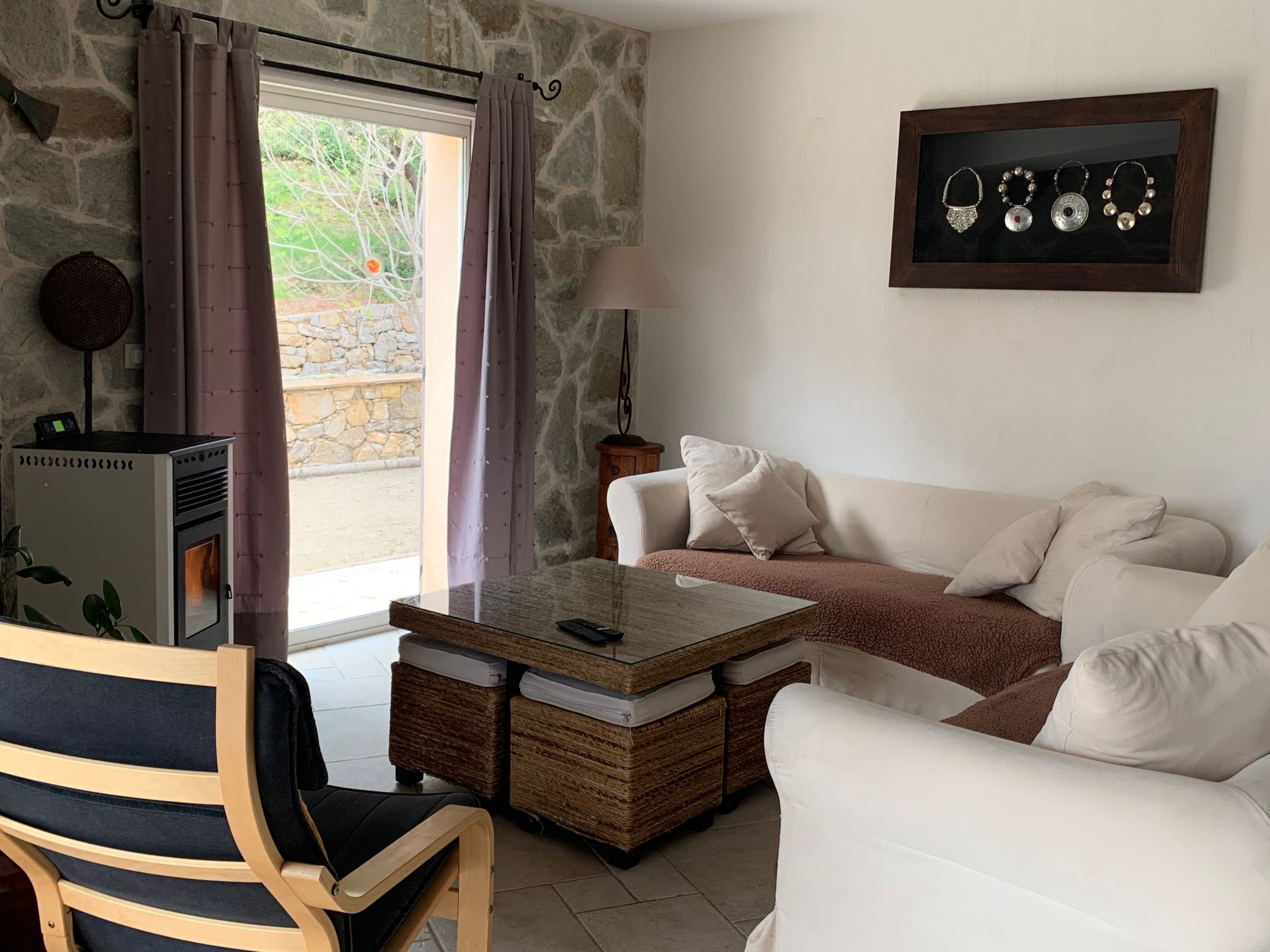 Mit eigenem Pool-Binnen