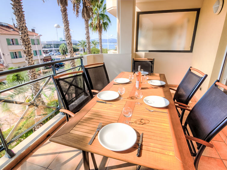 Le Magellan Apartment in Saint Raphael