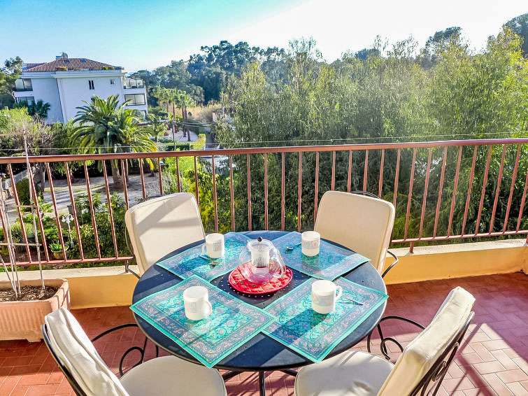 Boulouris Mimosa Apartment in Saint Raphael