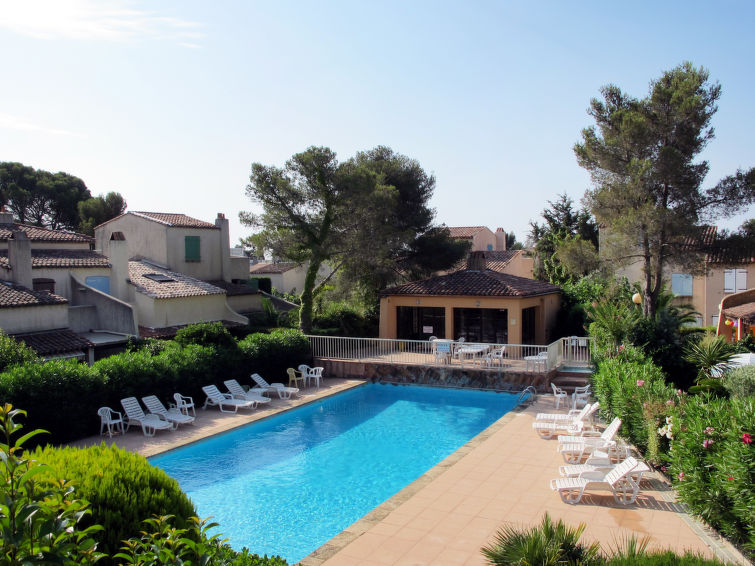 Licht appartement Les Pins in Saint-Raphaël voor 5 personen in Saint-Raphaël