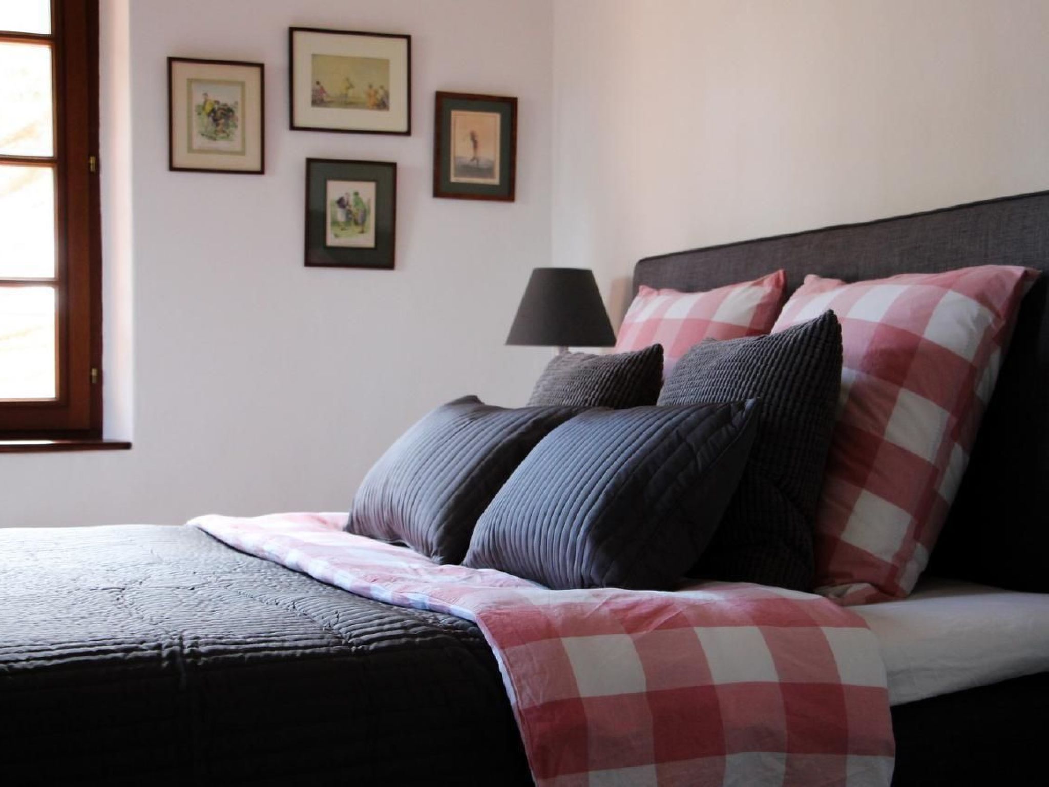 Charmante Villa mit Pool und Golfplatz-Binnen