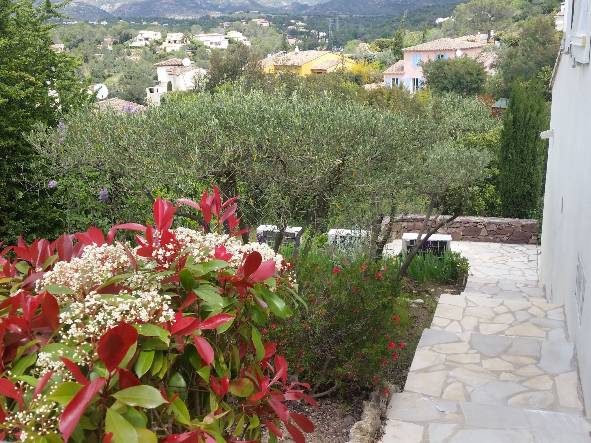 Die Sonne der Côte d'Azur-Binnen