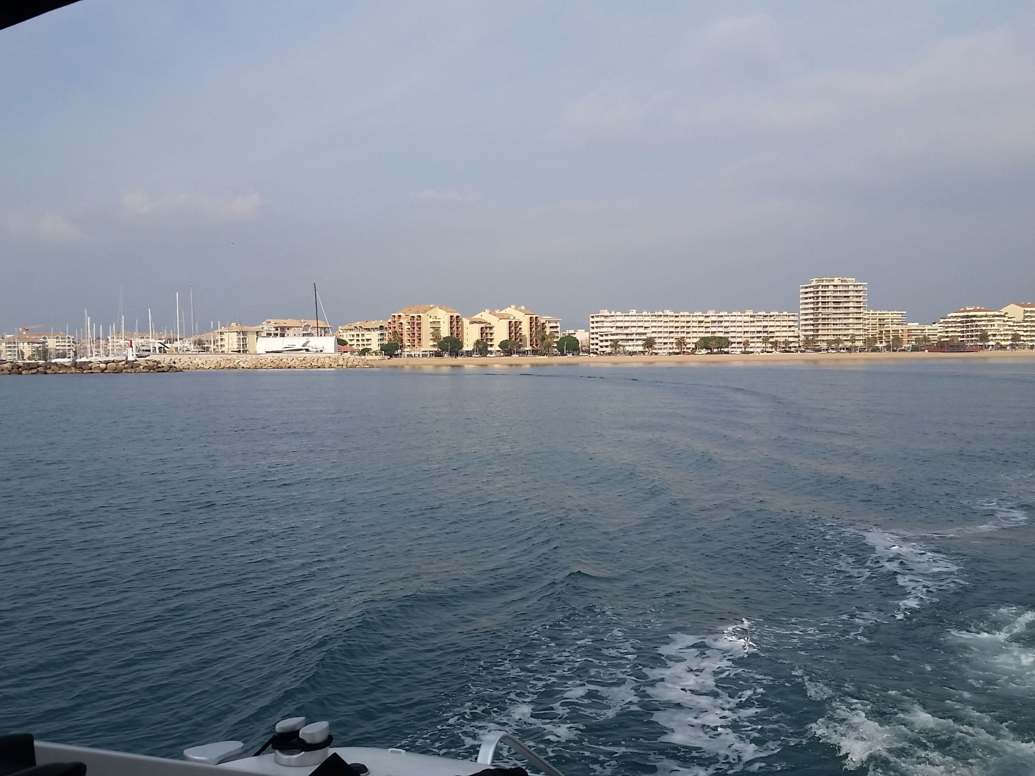 Die Sonne der Côte d'Azur-Binnen