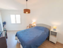 Centraal appartement Le Victor Hugo, 550m van strand Saint-Raphaël - thumbnail 3