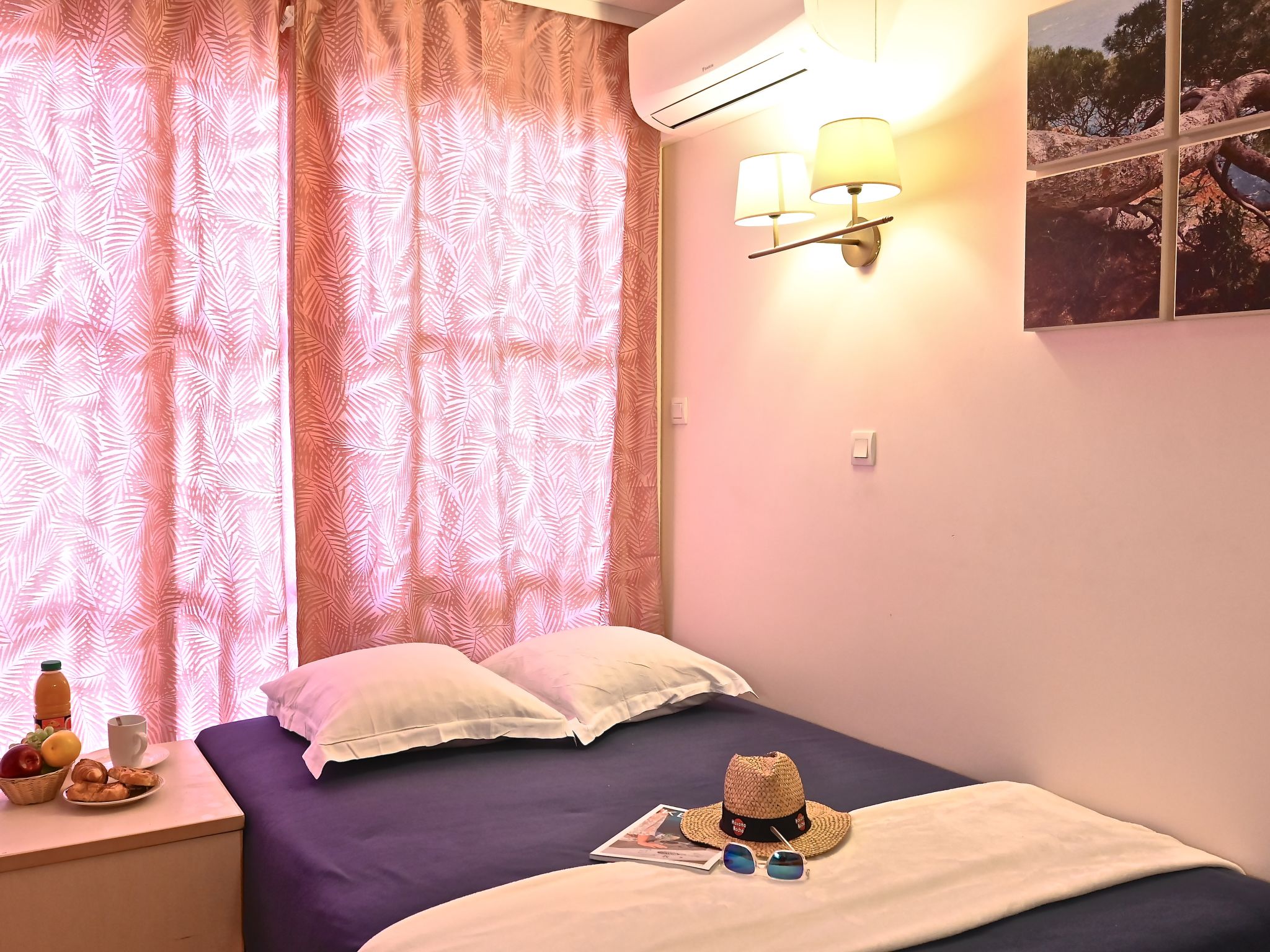 Photo of Le Village (B1 418)