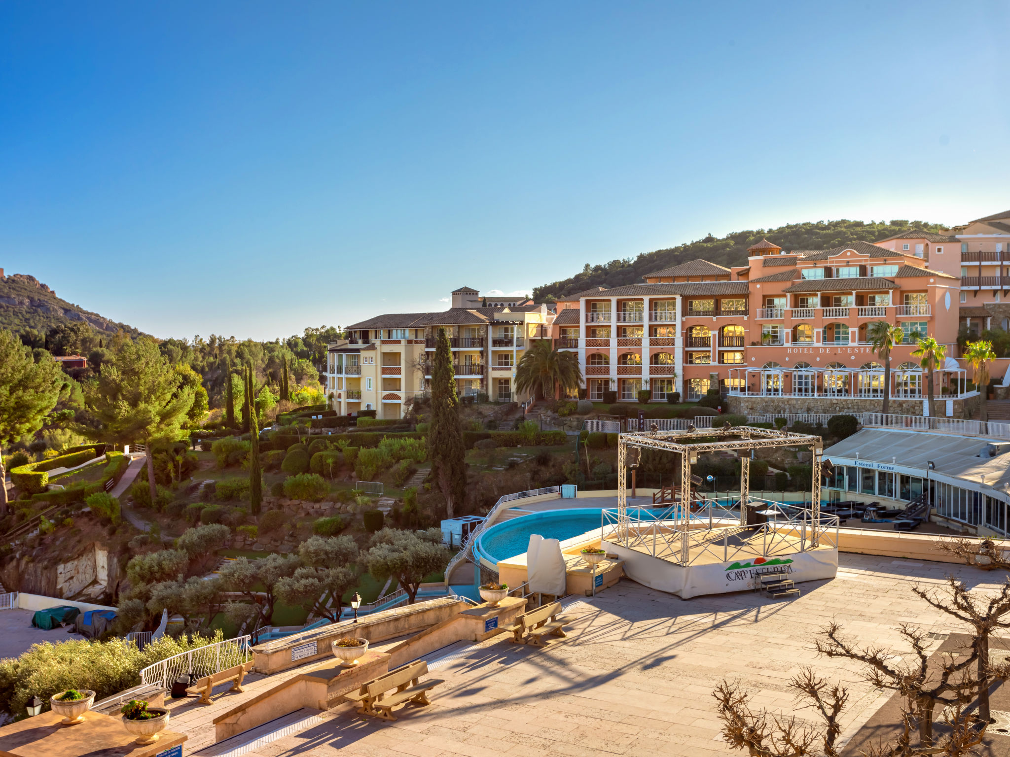 Photo of Le Village (B1 418)