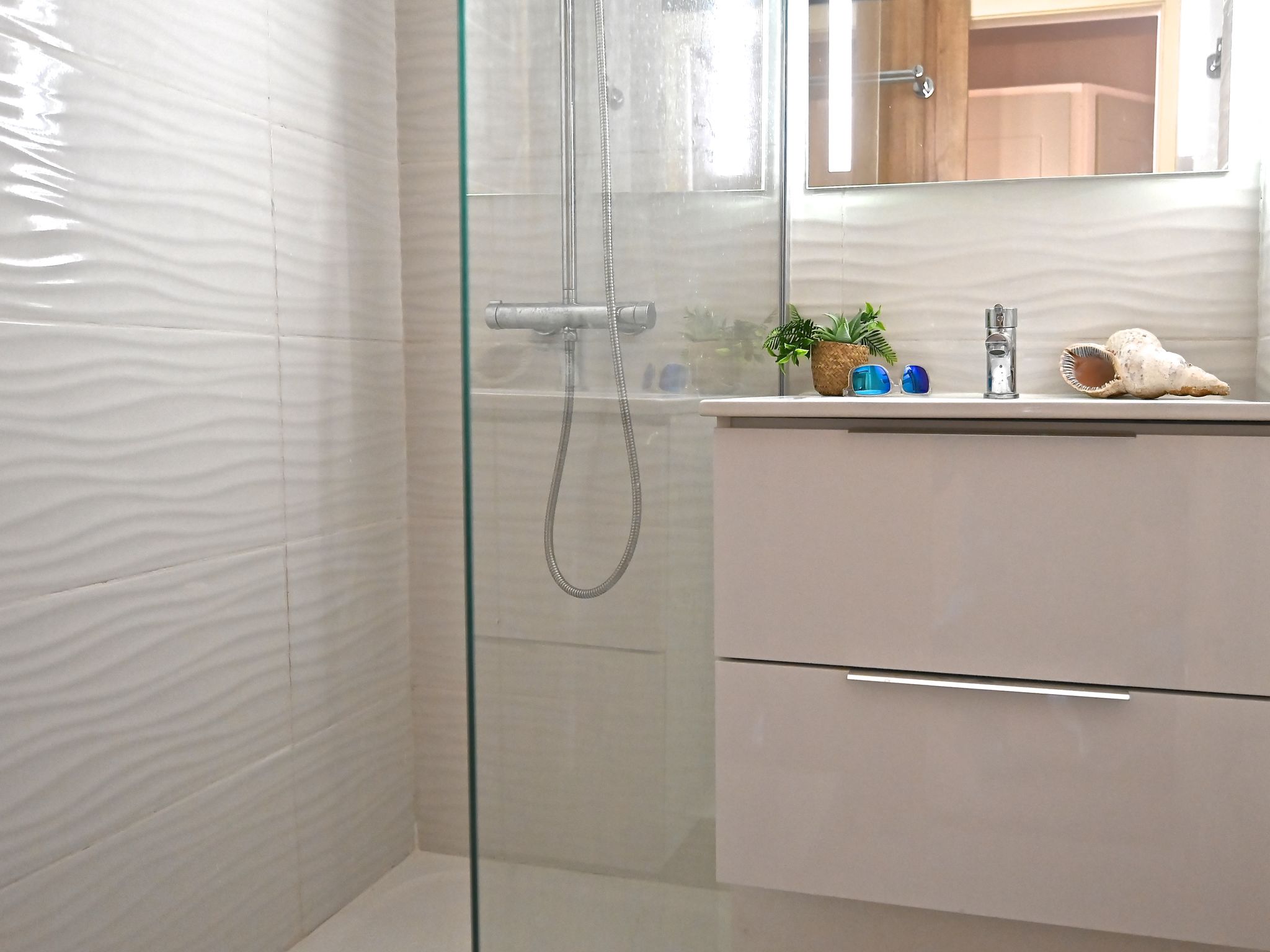 Photo of Le Village (B1 418)