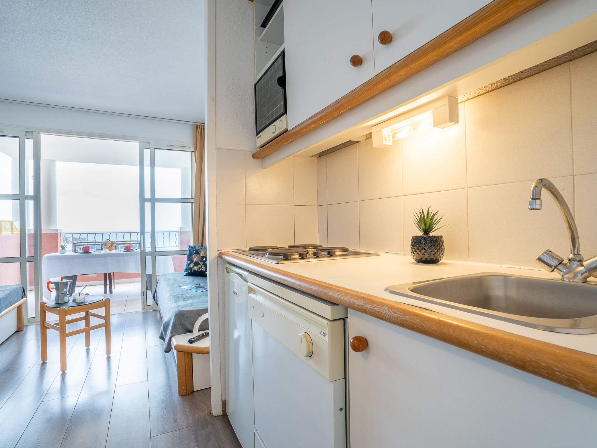 Photo of Le Village (E1212)