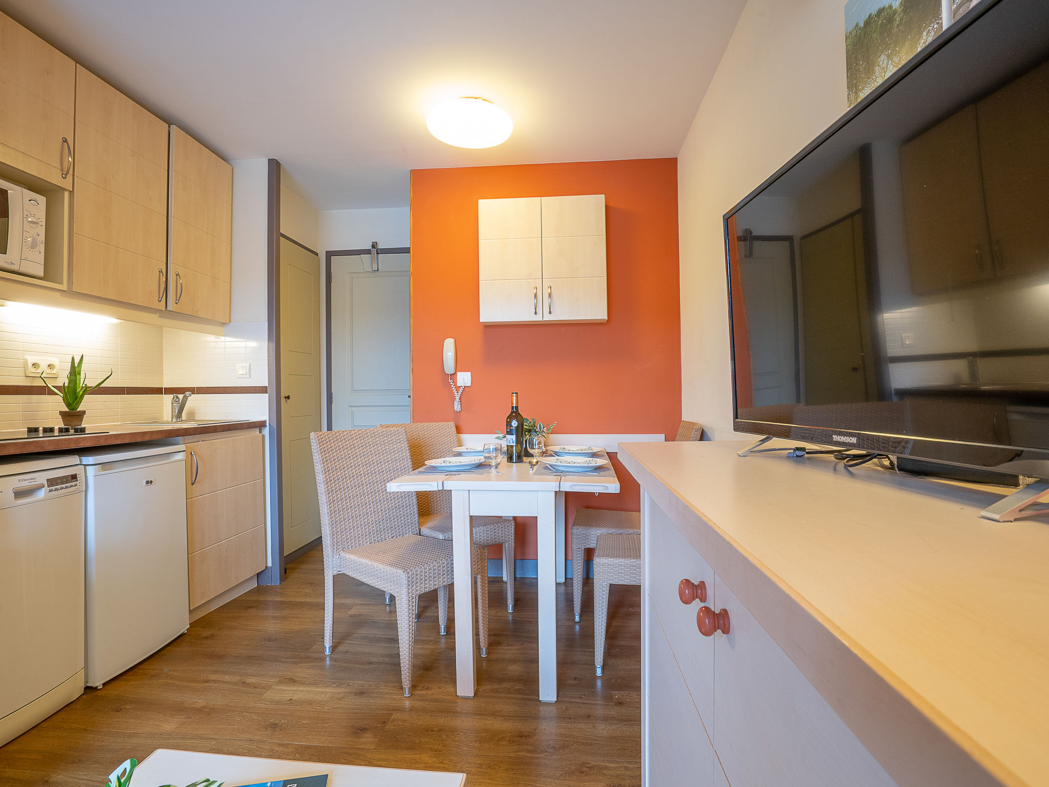 Photo of Le Village (B1 419)