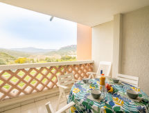 Knusse studio voor 4 aan de Côte d'Azur in Agay, met zwembaden en zeezicht - thumbnail 6