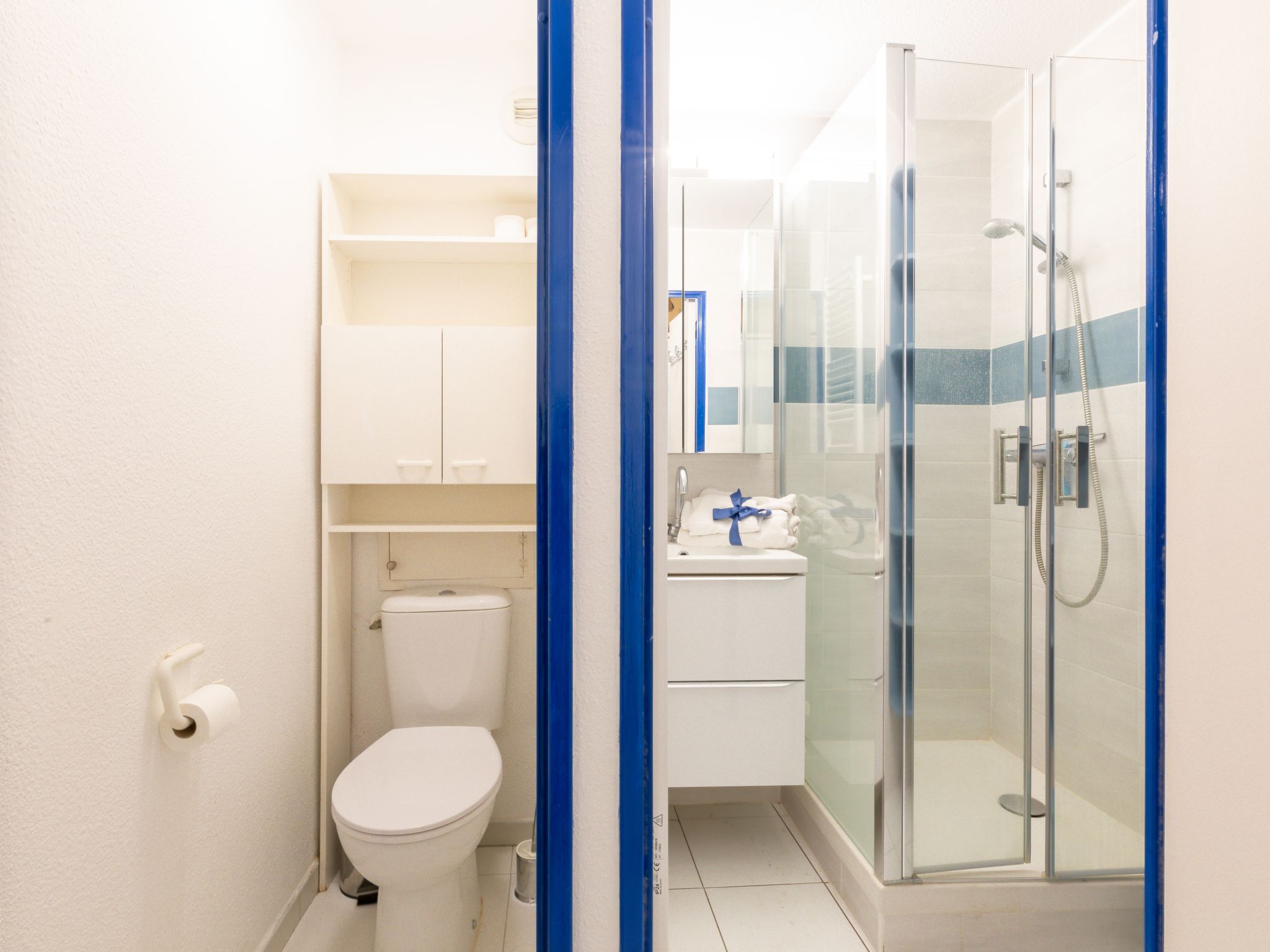 Photo of Le Village (E1103)