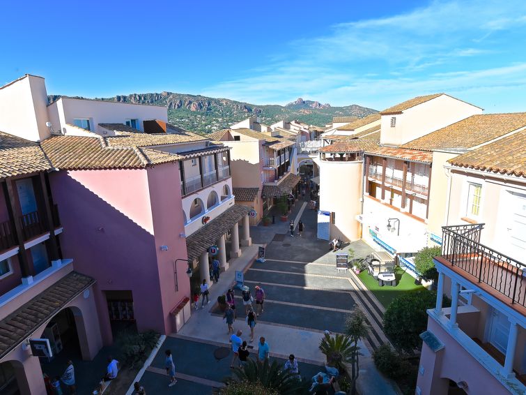 Photo of Le Village (VJ106)