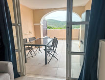 Knusse studio voor 4 personen aan de Côte d'Azur, vlakbij zee en golfbaan - thumbnail 6