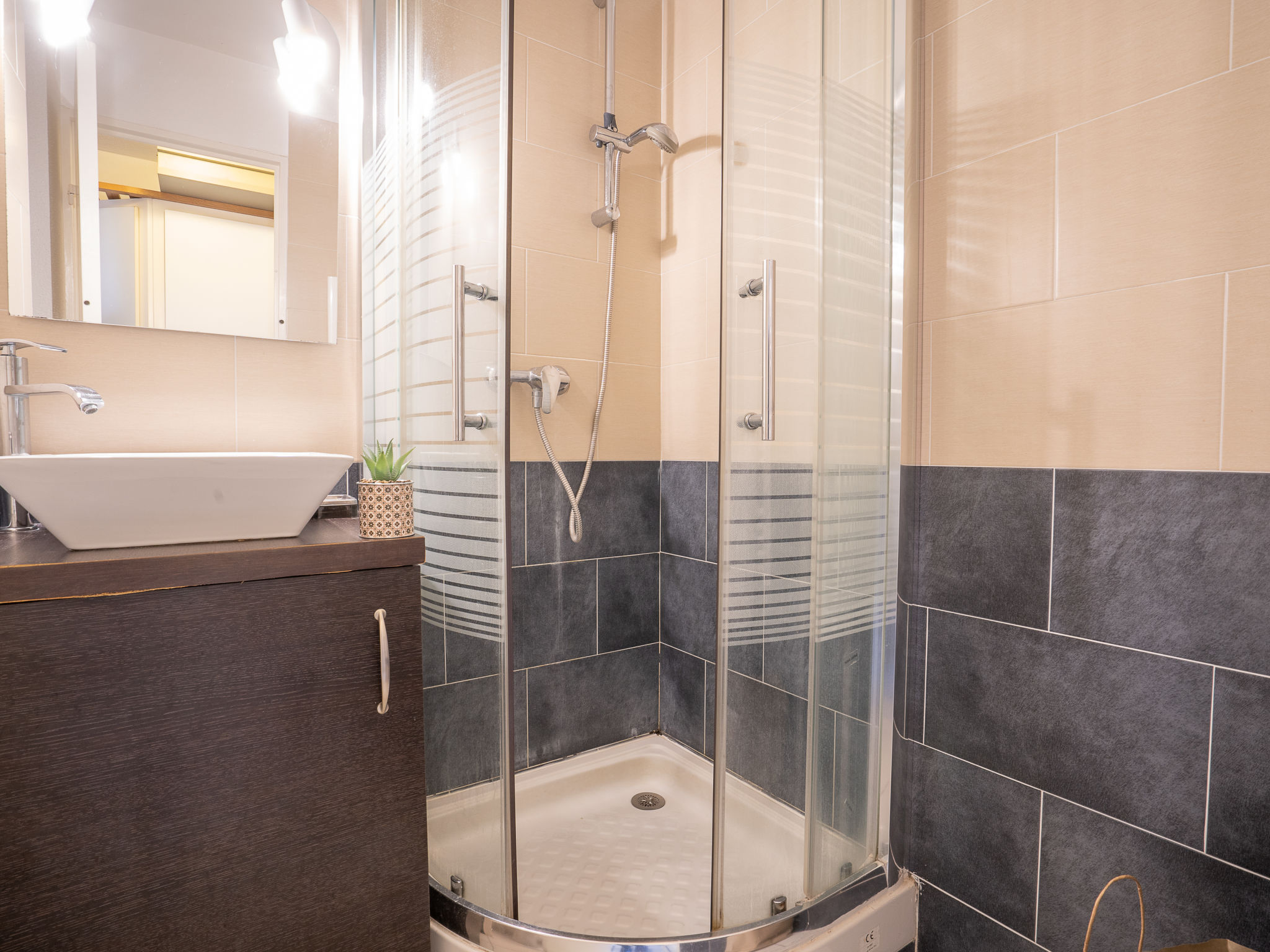 Photo of Le Village (C1201)